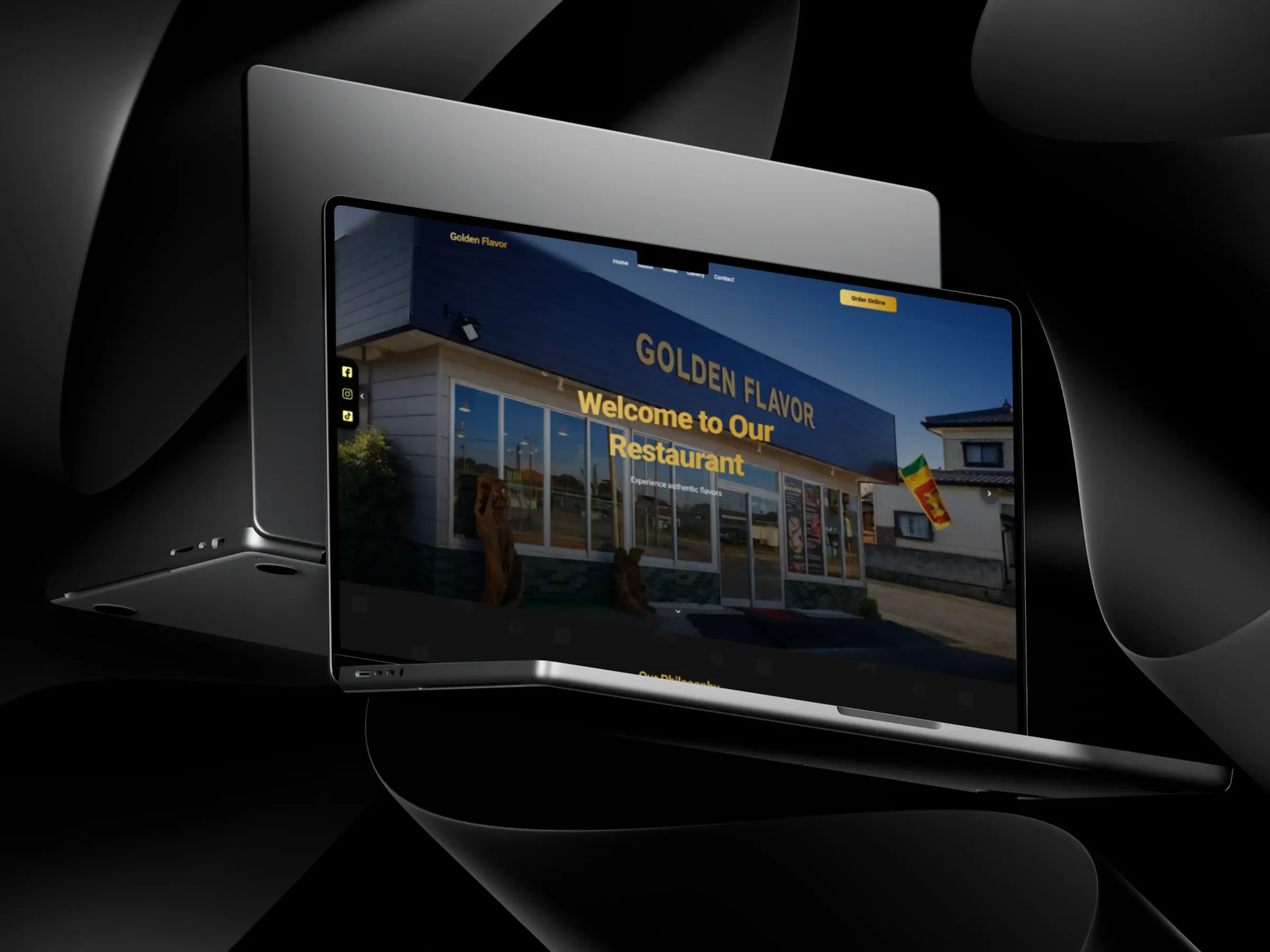 Golden Flavor restaurant website homepage showing the storefront in Shimotsuma, Japan